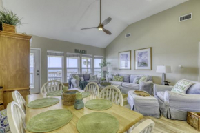 Beach Music - Gorgeous and Gulf Front! Large deck allows you to stargaze with the waves crashing beneath you, home